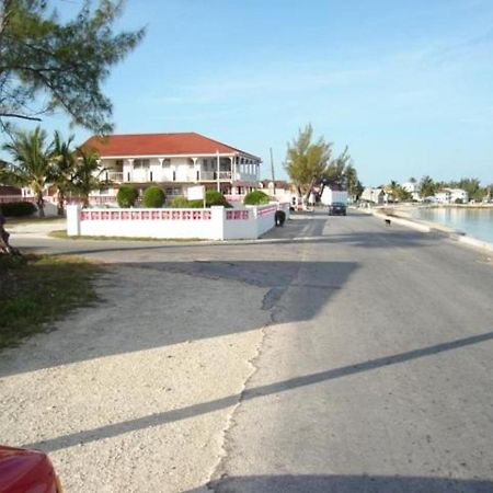 Peach House Upstairs Villa Governor's Harbour Exterior photo